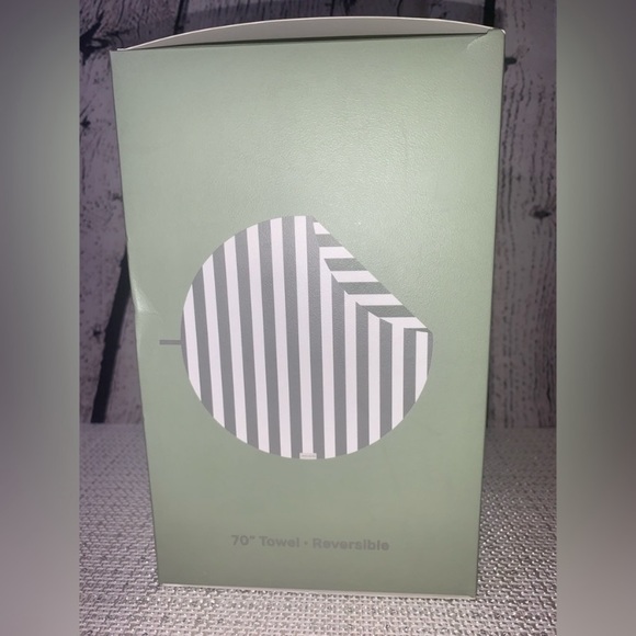 🆕 Little Big Universe Reversible Round Sand Free Beach Blanket - Picture 9 of 12